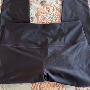 Athleta Elation, Black Leggings, Sheen Black Leggings size Medium